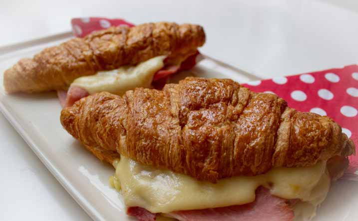 Ham and Cheese Croissants Recipe