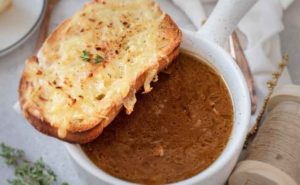 What Sandwich Goes With French Onion Soup