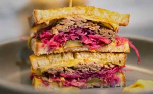what-to-serve-with-reuben-sandwiches